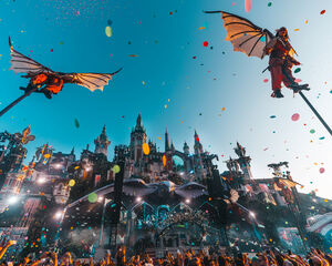 "Disney Castle on Steroids": This is What the Tomorrowland Stage Looks Like